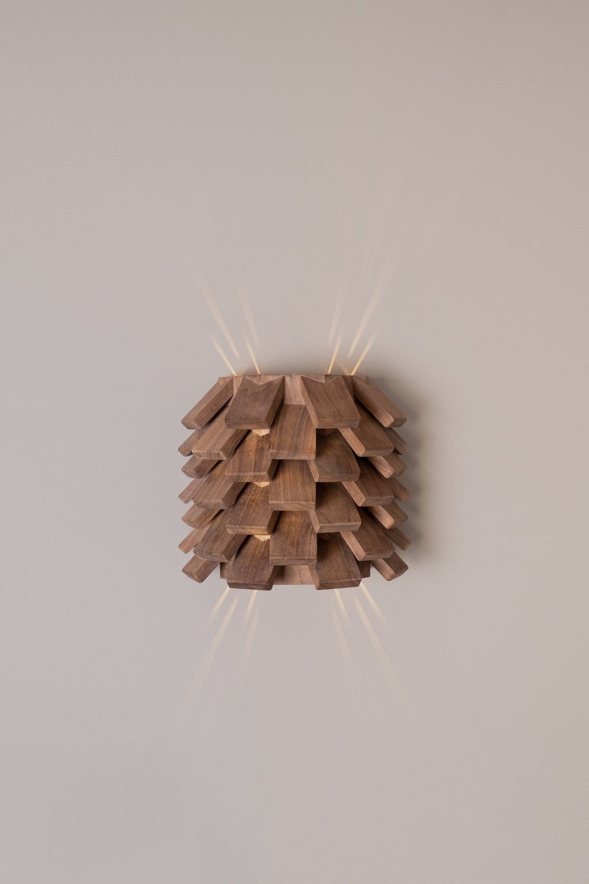 Kalid Light Lighting – Khalid Shafar